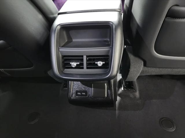 2023 Cadillac iQ AWD Luxury