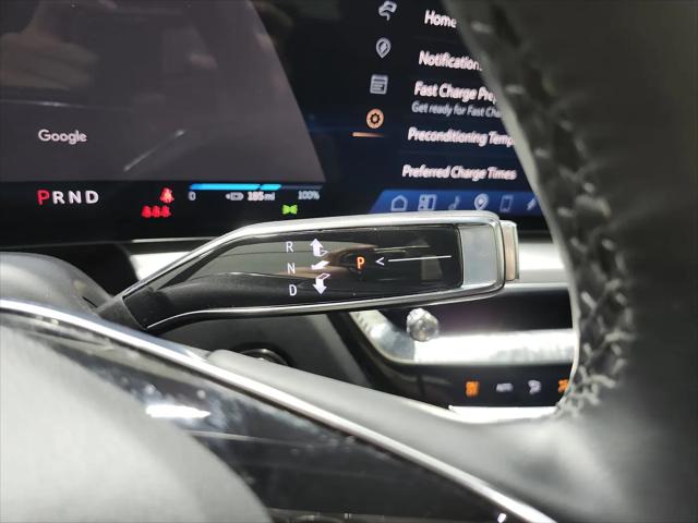 2023 Cadillac iQ AWD Luxury