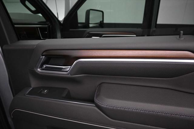 2026 GMC Sierra 2500HD Crew Cab, Standard Bed, Denali, 4WD