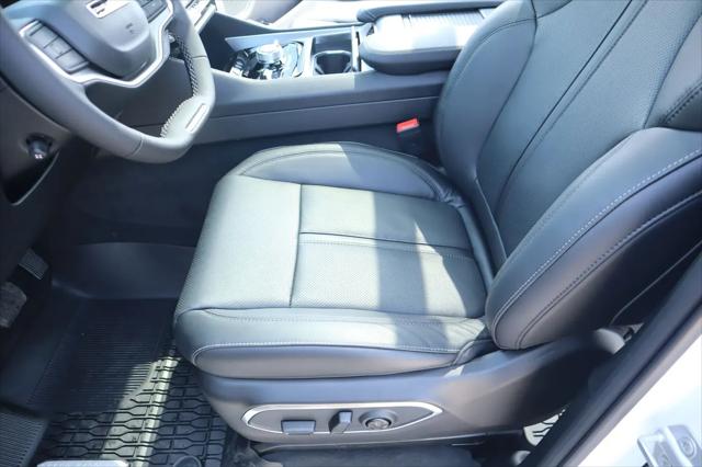 2026 Jeep Grand Wagoneer Upland