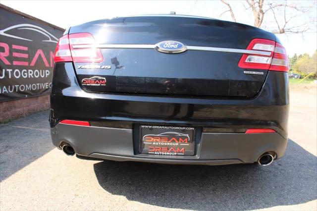 2017 Ford Taurus SE