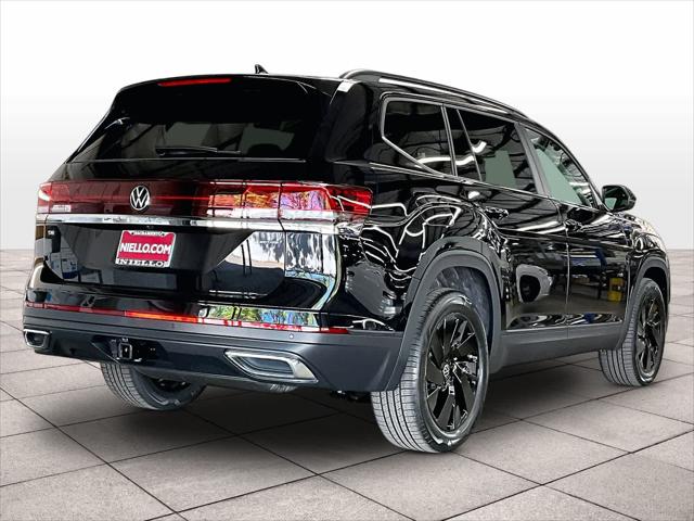 2026 Volkswagen Atlas SE with Technology