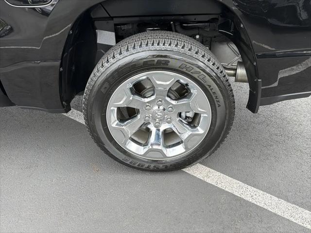 2022 Ram 1500 Big Horn Crew Cab 4x4 5'7" Box