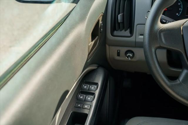 2022 GMC Canyon 2WD Crew Cab Short Box Elevation Standard