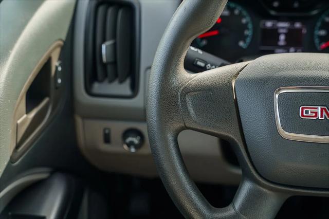 2022 GMC Canyon 2WD Crew Cab Short Box Elevation Standard