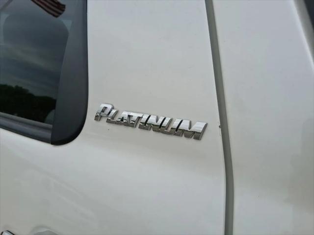 2016 Toyota Sequoia Platinum 5.7L V8
