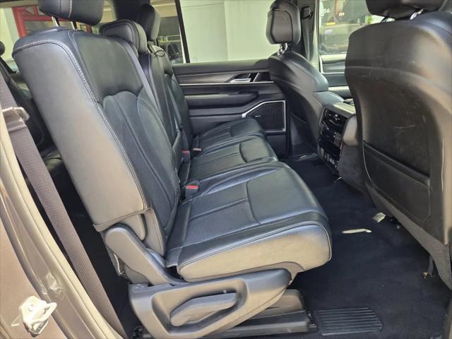 2023 Jeep Wagoneer Series II 4x2