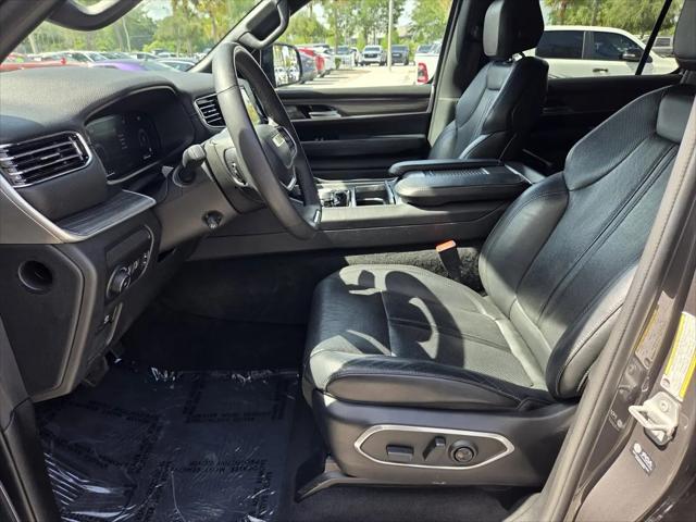2023 Jeep Wagoneer Series II 4x2