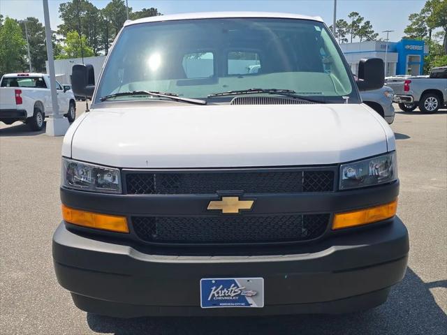 2026 Chevrolet Express Cargo Van 2500 Regular Wheelbase, WT, RWD