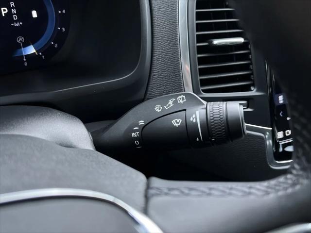 2023 Volvo XC90 B5 Core