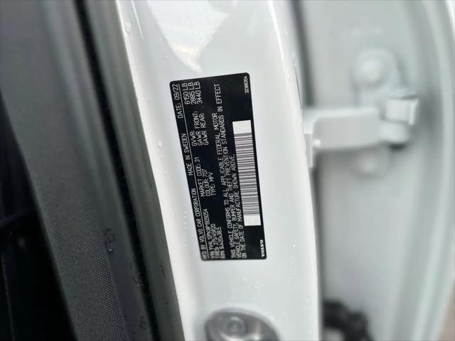 2023 Volvo XC90 B5 Core