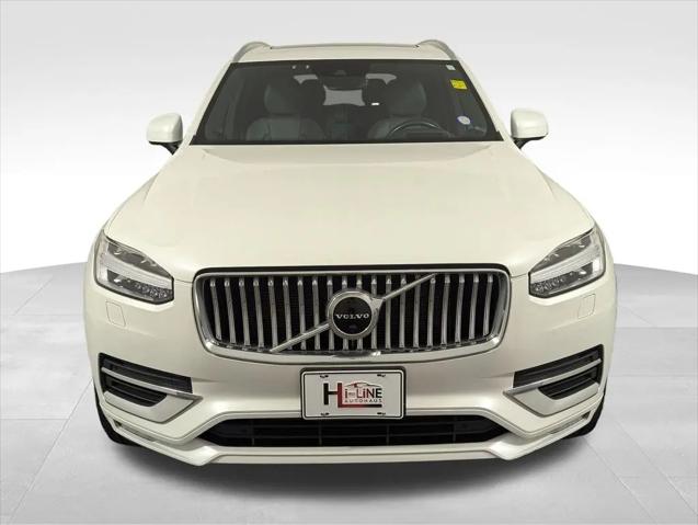 2022 Volvo XC90 T6 Inscription 7 Passenger