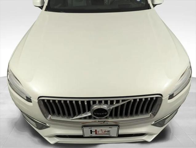 2022 Volvo XC90 T6 Inscription 7 Passenger