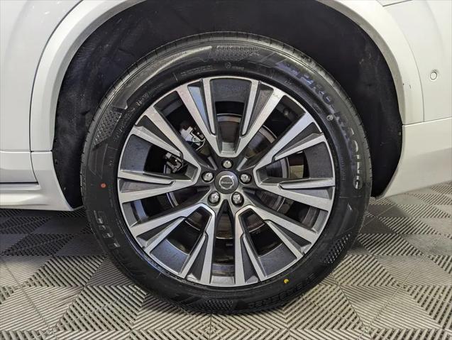 2022 Volvo XC90 T6 Inscription 7 Passenger
