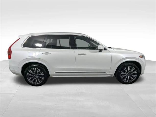 2022 Volvo XC90 T6 Inscription 7 Passenger
