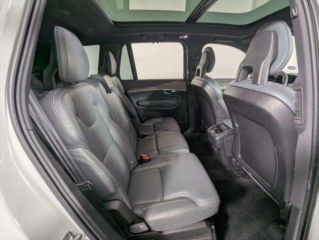2022 Volvo XC90 T6 Inscription 7 Passenger
