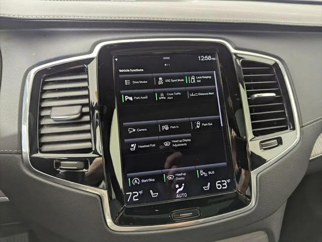 2022 Volvo XC90 T6 Inscription 7 Passenger