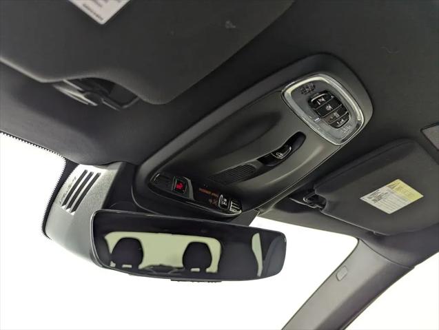2022 Volvo XC90 T6 Inscription 7 Passenger