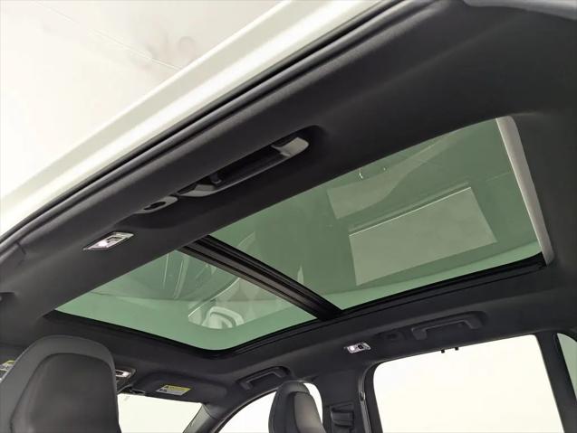 2022 Volvo XC90 T6 Inscription 7 Passenger