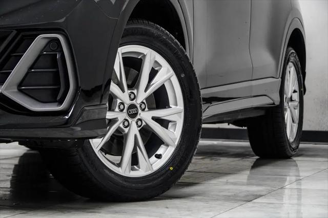 2025 Audi Q3 Premium 45 TFSI S line quattro Tiptronic