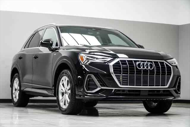 2025 Audi Q3 Premium 45 TFSI S line quattro Tiptronic