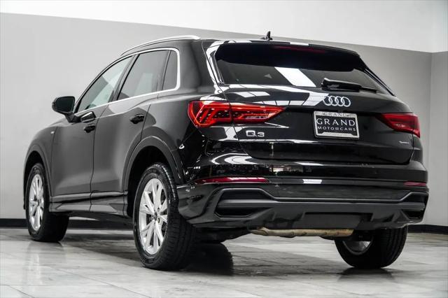 2025 Audi Q3 Premium 45 TFSI S line quattro Tiptronic