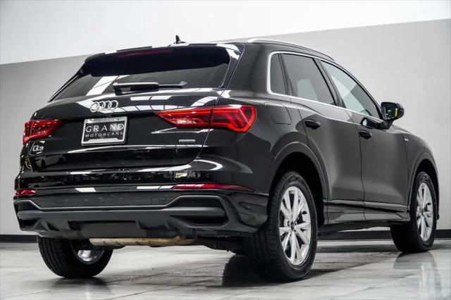 2025 Audi Q3 Premium 45 TFSI S line quattro Tiptronic