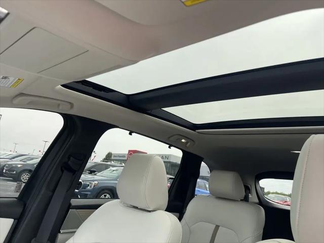2024 Mazda X-90 Premium Plus