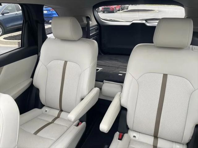 2024 Mazda X-90 Premium Plus