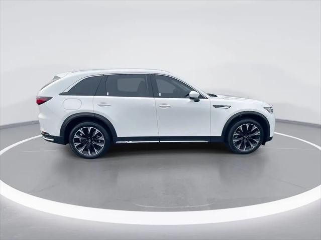2024 Mazda X-90 Premium Plus