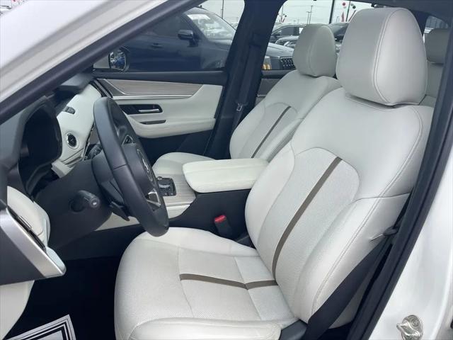 2024 Mazda X-90 Premium Plus