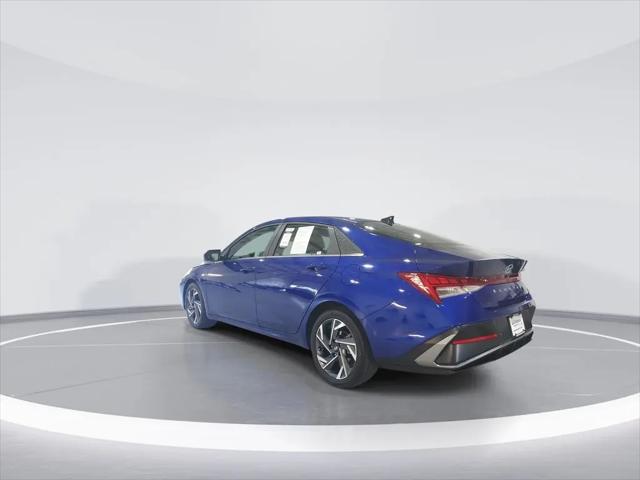 2024 Hyundai Elantra Limited