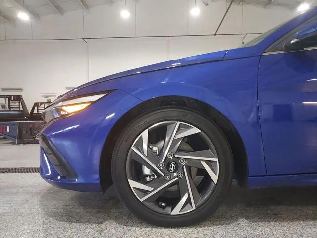 2024 Hyundai Elantra Limited