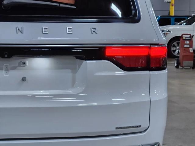2022 Jeep Wagoneer Series II 4x4