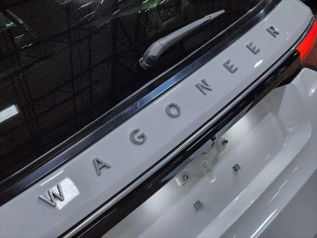 2022 Jeep Wagoneer Series II 4x4