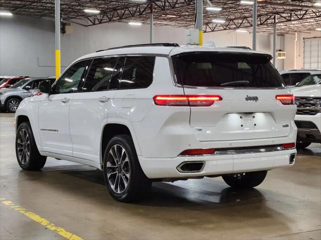2021 Jeep Grand Cherokee Overland 4x2