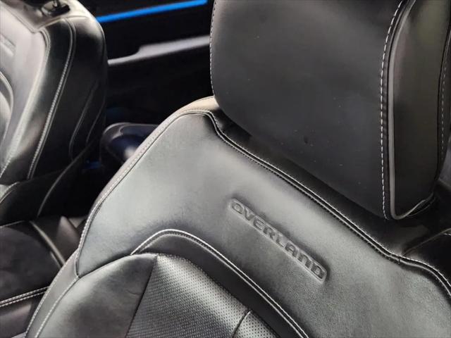 2021 Jeep Grand Cherokee Overland 4x2