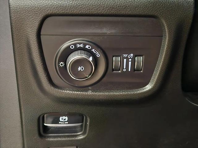 2021 Jeep Grand Cherokee Overland 4x2