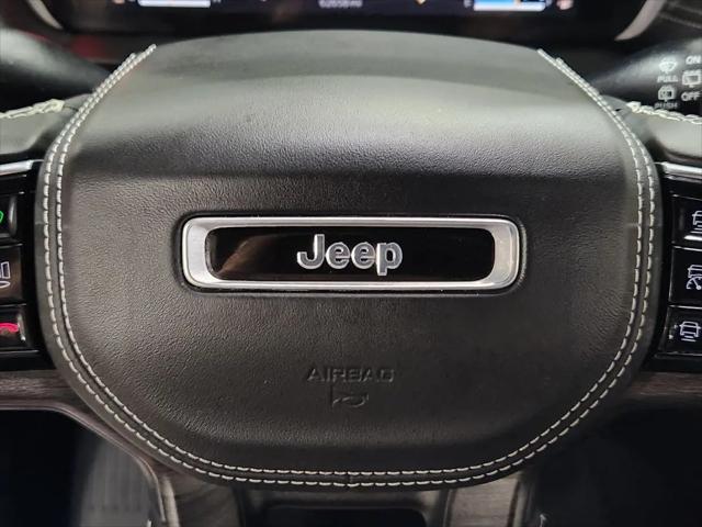 2021 Jeep Grand Cherokee Overland 4x2