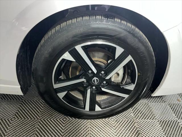 2024 Nissan Sentra SV Xtronic CVT