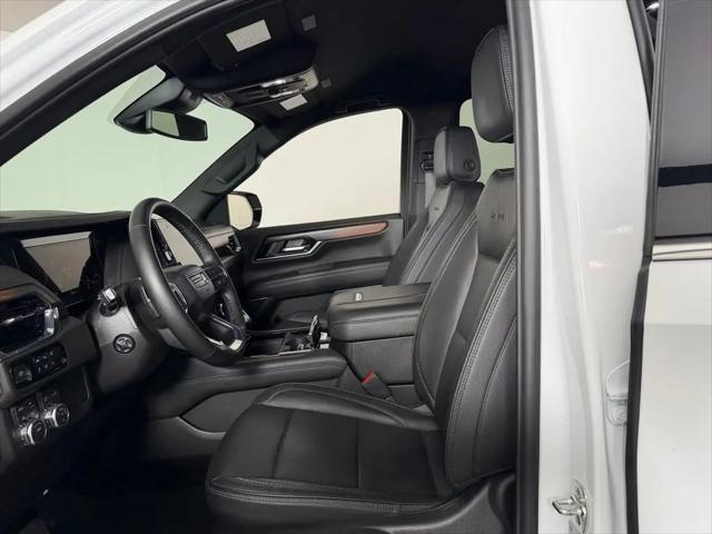 2025 GMC Yukon XL 4WD Denali