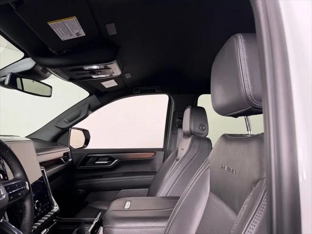 2025 GMC Yukon XL 4WD Denali
