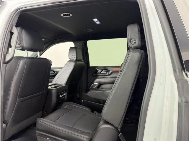 2025 GMC Yukon XL 4WD Denali