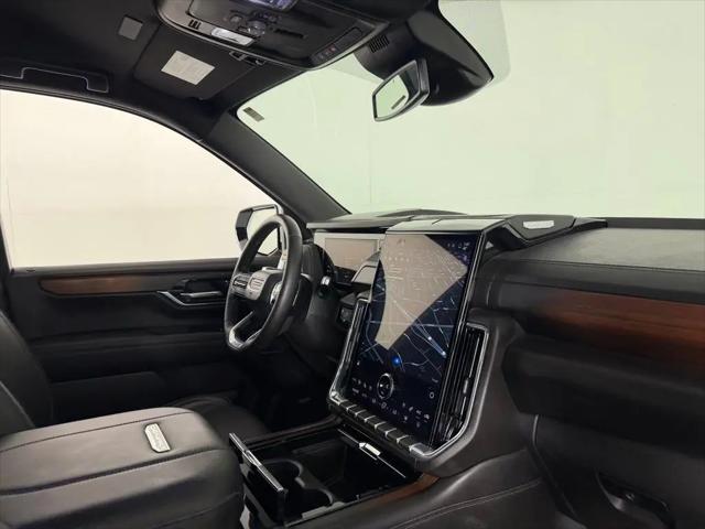 2025 GMC Yukon XL 4WD Denali