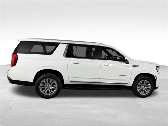 2025 GMC Yukon XL 4WD Denali