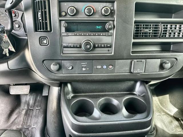 2023 GMC Savana Cargo RWD 2500 Regular Wheelbase Work Van