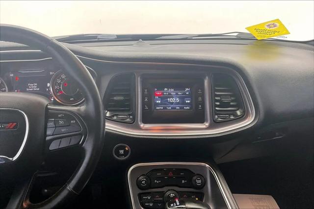 2015 Dodge Challenger SXT