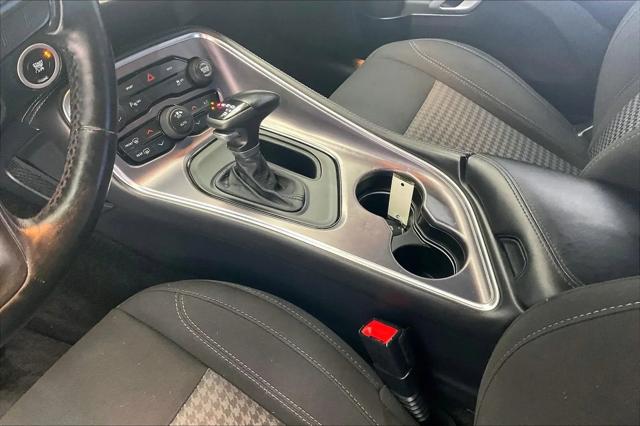 2015 Dodge Challenger SXT