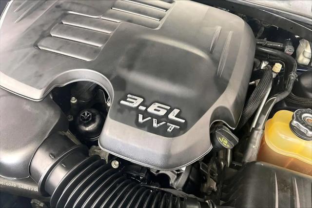 2015 Dodge Challenger SXT