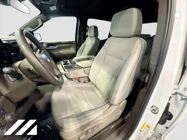 2022 Chevrolet Silverado 1500 4WD Crew Cab Standard Bed LT